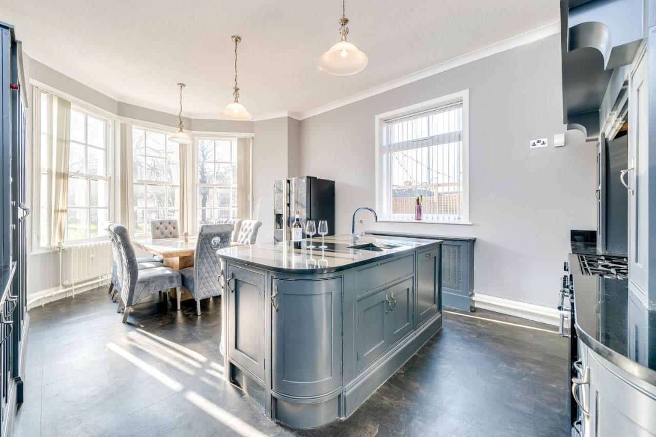 Villa Wakefield Town House Extérieur photo