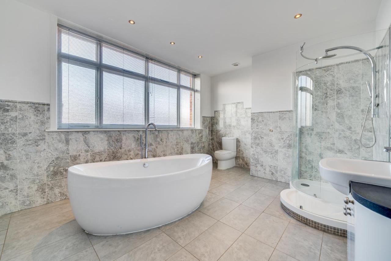 Villa Wakefield Town House Extérieur photo